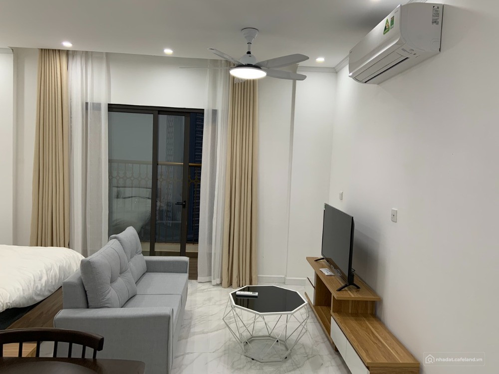Cần bán căn studio giá 2.8 tỷ full nội thất, đang cho thuê 12tr/tháng khu Tây Hồ (Tin Hết Hạn)