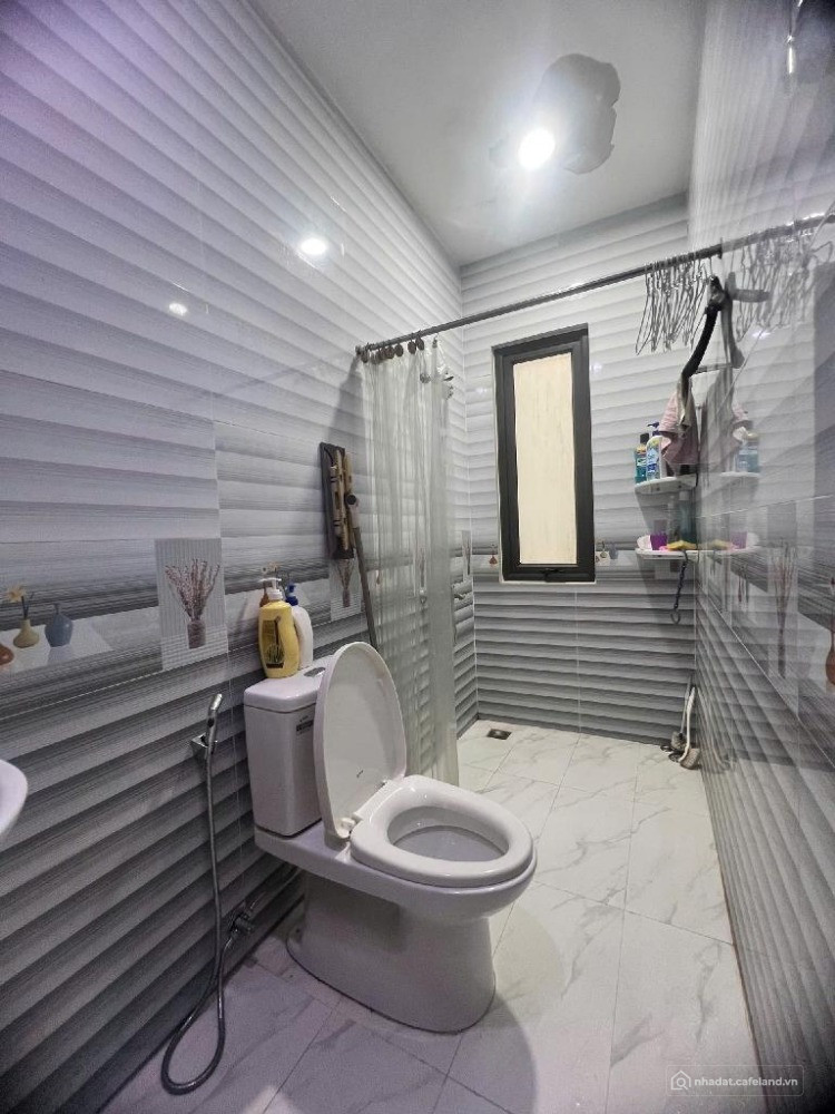 SIÊU PHẨM MẶT TIỀN ĐƯỜNG- GẦN CHỢ TÂN TRỤ- PHƯỜNG 15- TÂN BÌNH- DT 66M - 4 TẦNG