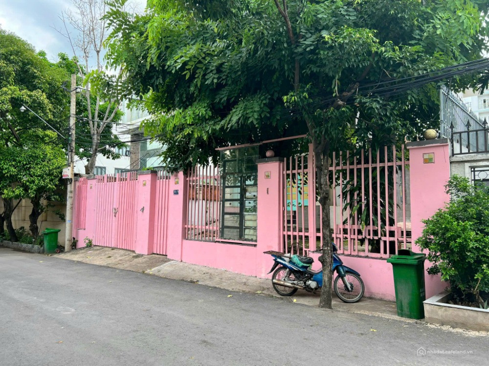 Chỉ 80 tỷ có nhà tại khu phố tây Thảo Điền DT: 382.7m2