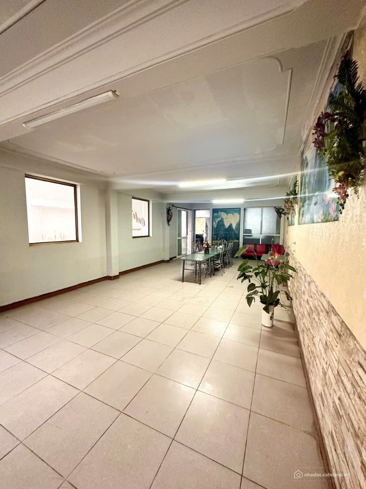 Bán khách sạn 25 phòng tại mặt đường 1A cách Tam Cốc Bích Động 3km