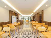 Chính chủ cần bán khách sạn siêu đẹp ngay trung tâm Hòn Gai. Ngay chợ Loong tòng