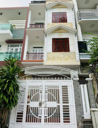 Bán nhà 2 lầu mặt tiền đường Trần Văn Trà, KDC Hưng Phú 1, p. Hưng Phú