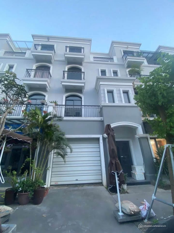 Chính chủ bán BIỆT THỰ LIỀN KỀ 4T 105m2 Ven Biển GRANDBAY TOWNHOUSE Hùng Thắng,