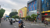 Bấp tòa building MT Nguyễn Thị Minh Khai, P Nguyễn Cư Trinh Quận 1 - DT 8 x 25m,