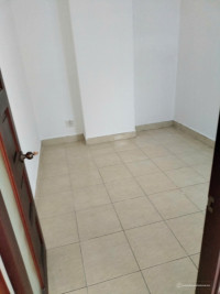 Bán căn hộ khang gia : 71m. 2PN.2WC . bao sổ . giá : 2,2 tỷ