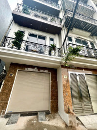 Bán Nhà Ngọc Hồi- Siêu Phẩm- Vip- Ô tô tránh, đỗ, vào nhà- 5 tầng, mới, đẹp