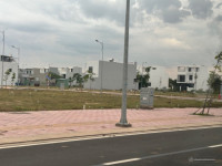 CHỦ BỂ NỢ CẦN BÁN GẤP LÔ ĐẤT MẶT TIỀN Tôn Đức Thắng 100m2 full thổ Giá chỉ 800Tr