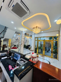 Bán biệt thự sân vườn ngay nguyễn thị thập ,hxh Q7. Ngang 7,5m chỉ 16 tỷ...