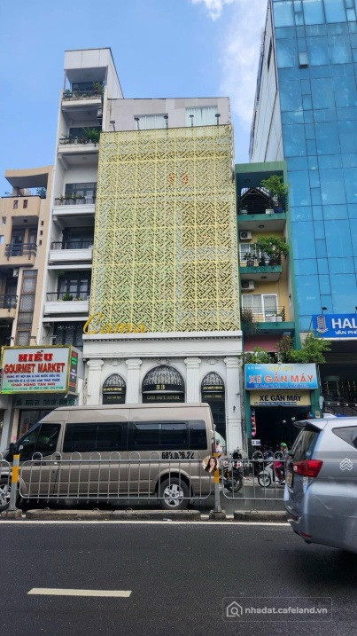 Bán tòa nhà vị trí đẹp MT Nguyễn Văn Thủ, P Đa Kao Quận 1, DT 8,3 x 18m, HĐT 385