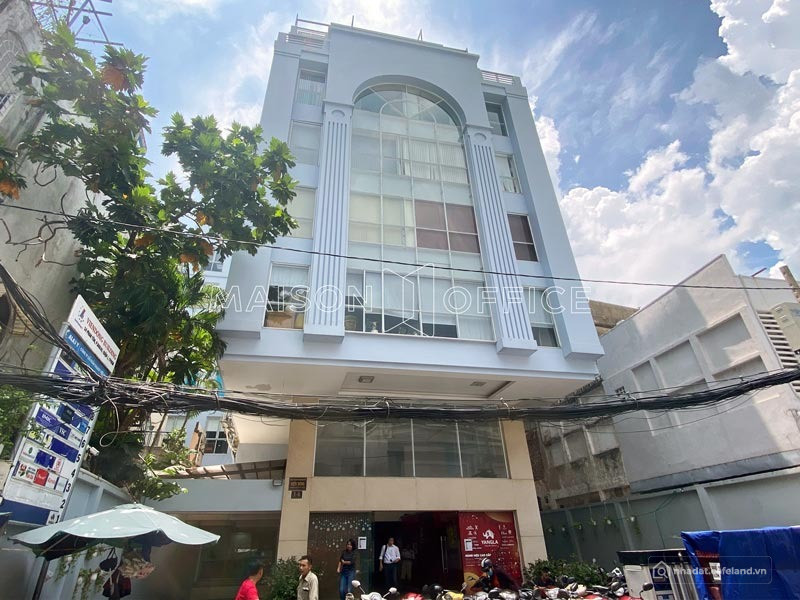 building 10 tầng- 4,000m2- ngay cv lê văn tám- dt:659m2- có hđ: 900tr/th- 220 tỷ