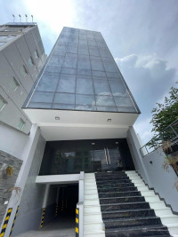 Bán tòa nhà vị trí đẹp MT Nguyễn Xí, Phường 26, Q Bình Thạnh, DT 7,2 x 20m, Hầm