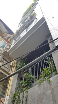 BÁN NHÀ ĐƯỜNG LÁNG ĐỐNG ĐA - TRUNG TÂM THÀNH PHỐ - MỚI XÂY ĐẸP THIẾT KẾ HIÊN ĐẠI