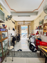 Quận 10, Hẻm xe hơi, Nguyễn Tiểu La, phường 8, 32m2, 5 tầng, 6 tỷ TL