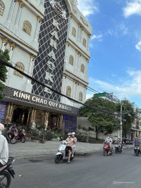 CHDV 6L 19PN 148m2 ngang 6.5m HXT Phan Huy Ích DT 1 TỶ năm ngay Emart 21.5 tỷ