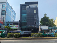 Bán building MT Cộng Hòa, phường 15, Q Tân Bình, DT 11 x 27m, HĐT 300 triệu/thán