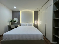 Bán giá hợp lý căn 3 ngủ 2 WC tòa Ruby 4B Goldmark City, toàn bộ nội thất new