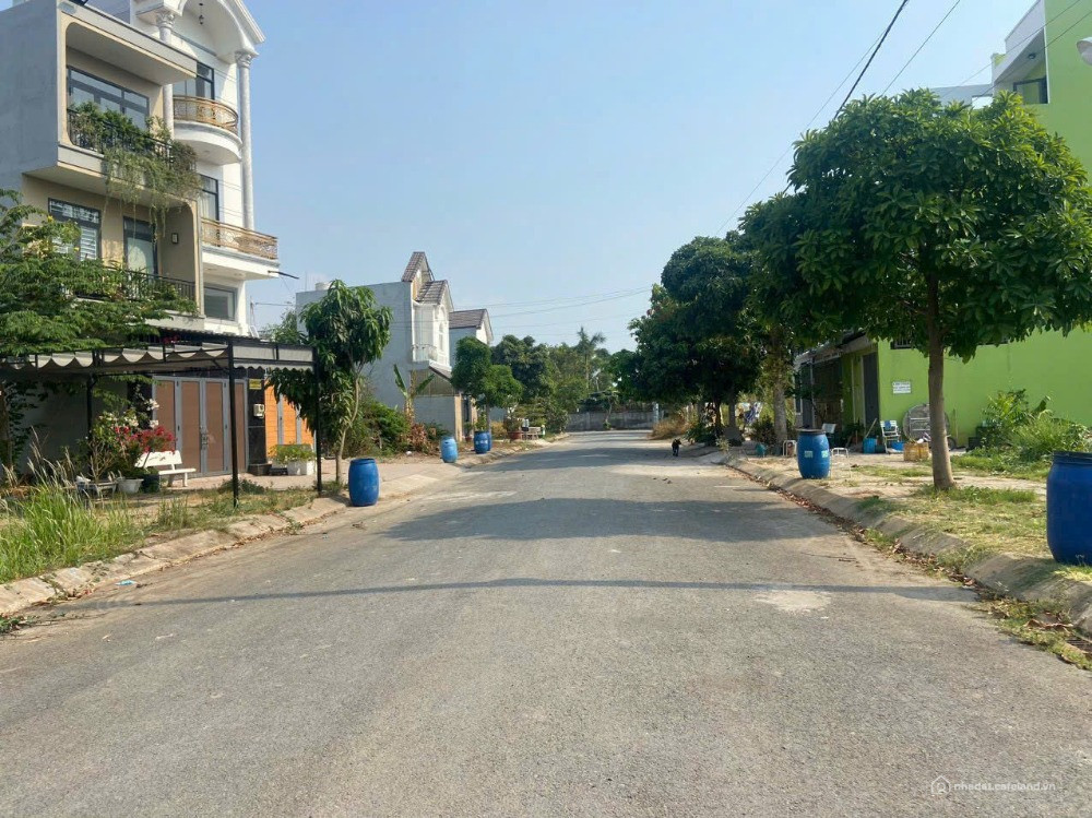 BÁN LÔ ĐẤT 129M NGAY CHỢ ĐẦU MỐI THỦ ĐỨC XÂY DỰNG TỰ DO SỔ SẴN GIÁ 4.750 TỶ