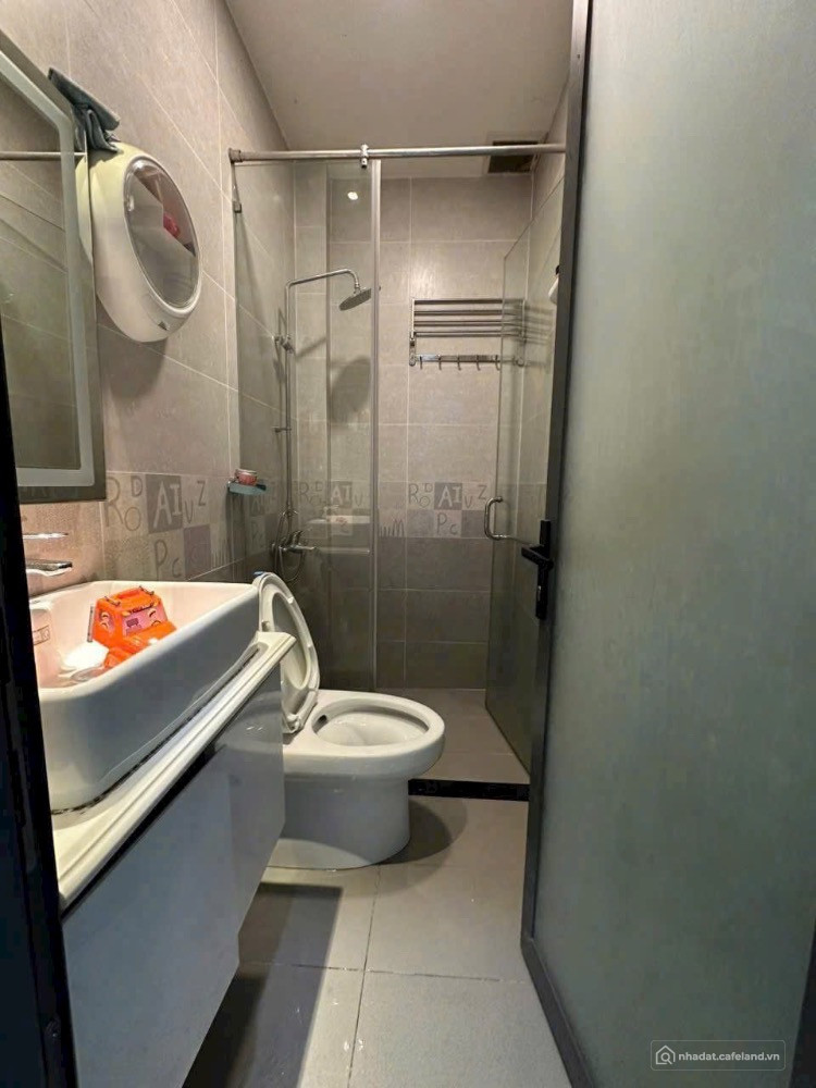 Bán nhà 2 tầng Thạnh Xuân 18 gần ngã tư ga hẻm xe hơi thông