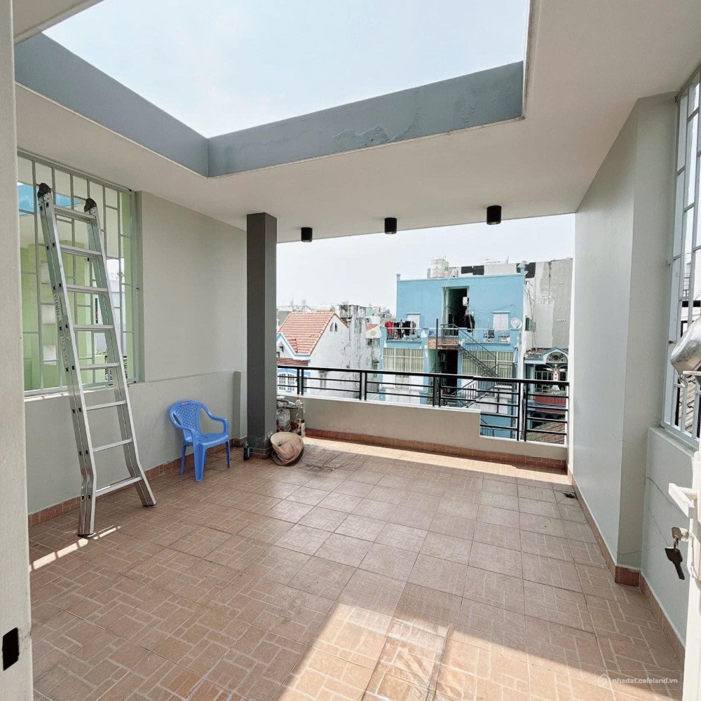 Gấp bán mặt tiền 100m2 4 tầng ngay chung cư Hà Kiều Dương Quảng Hàm 14tỷ