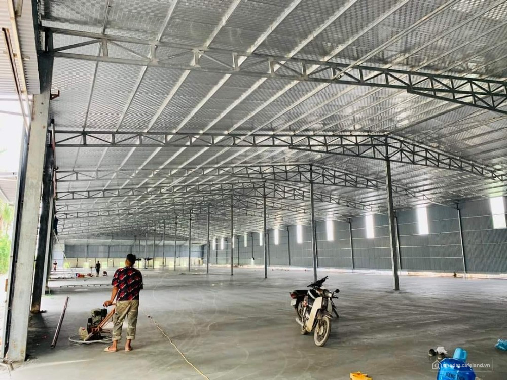 Cho thuê kho xưởng khu vực Nhổn – Lai Xá, mặt đường Quốc Lộ 32
