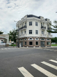 Cần Bán Gấp Lô Đất KDC Icon Central, Dĩ An - Giá Chỉ 2.7 Tỷ