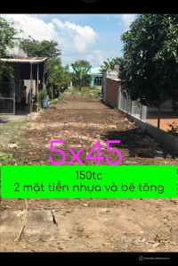 Bán 235,2 m đất hai mặt tiền đường nhựa, có 150 m thổ cư