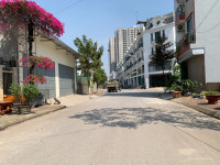 Bán lô đất 30m2 siêu hiếm khu giãn dân 7,2ha Trâu Quỳ, gần hồ điều hòa trung tâm