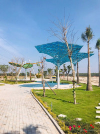 Bán đất mặt tiền gần  QL13 200m giá 7xx