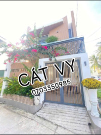 CC gởi bán nhà 1 trệt 1 lầu đường 18B Bình Chánh - HCM