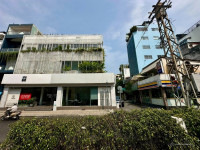 Bán nhà góc 2MT Nguyễn Văn Thủ,P Đa Kao Quận 1, DT 16 x 17m, HĐT 250 triệu/tháng