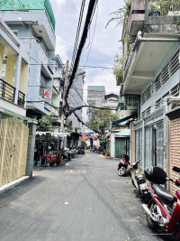 Hậu Giang Quận 6- 5 tầng 3PN nở hậu giá chỉ nhỉnh 6T.