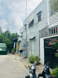 Cần Bán Nhà Hẻm Ô TÔ,Trường Lưu, Long Trường Thủ Đức. DT: 4.1X13M GIÁ 3.7 TỶ