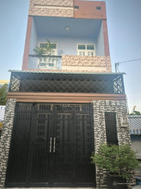Bán Nhà 3 Tầng - Gần Mặt Tiền Nguyễn Duy Trinh, Q9. Giá Nhỉnh 4 Tỷ