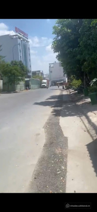 Chính chủ bán nhà công ty để thu hồi vốn thương lượng khách hàng thiện chí