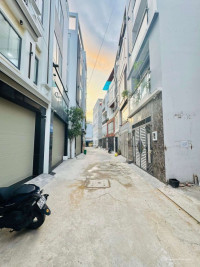 SIÊU NGON - CHDV 10 PHÒNG CÓ GÁC  NGAY ĐẠI HỌC CÔNG NGHIỆP 
KHU PHÂN LÔ VÍP