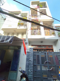 Nhà 3 tầng Trường Chinh ngay Bảy Hiền, chỗ đậu ô tô, 5.5 tỷ