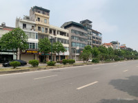 Bán nhà mặt phố Cổ Linh, vị trí đẹp để làm văn phòng hoặc kinh doanh đa dạng mặt