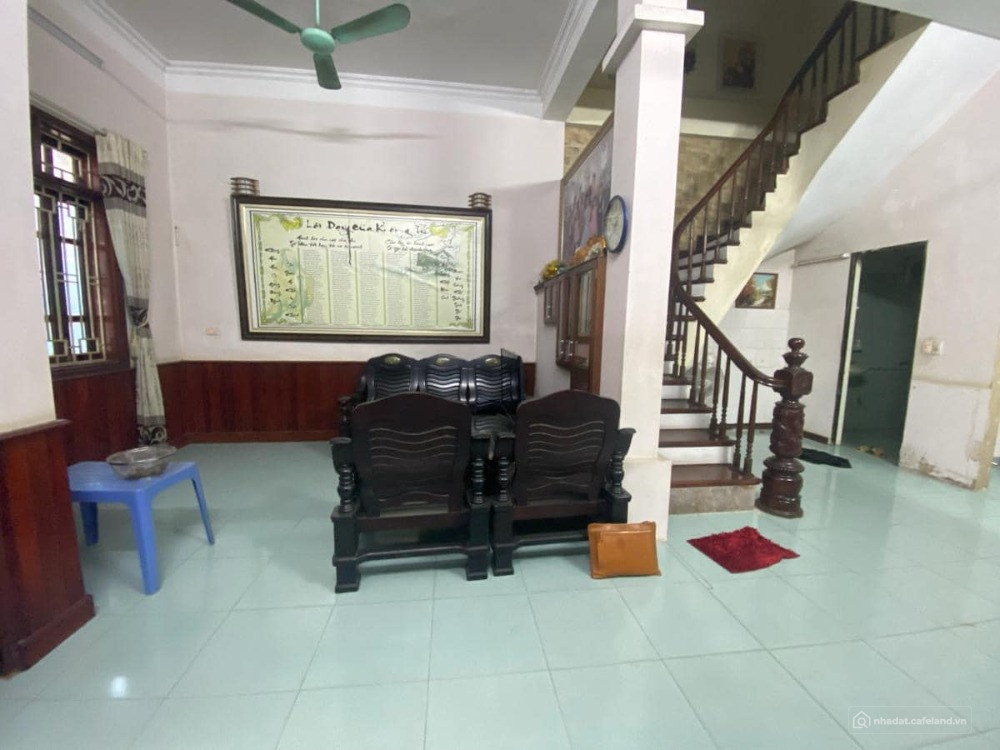 Cần bán gấp siêu phẩm quận Bắc Từ Liêm 68m2, 4T, thang máy, ô tô tránh dừng đỗ,