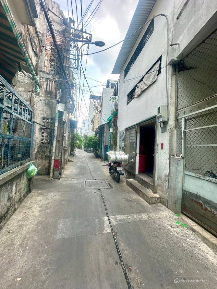 Quận 11, HXH Xóm Đất phường 10, 57m2, 2 tầng, nhỉnh 7 tỷ