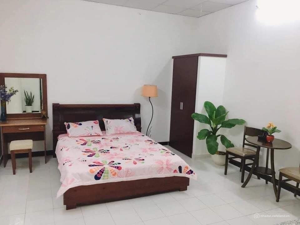 Bán nhà 4 lầu HXH ngang 4.6m 97m2 10PN khép kín vài bước ra Quang Trung 12.99 tỷ