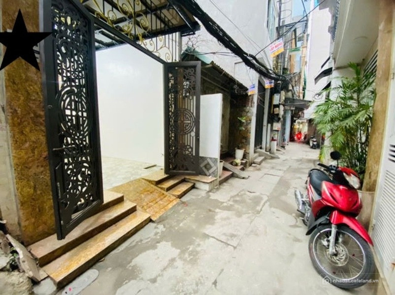 Nhà riêng Hoàng Mai, 5PN, 4 tầng, thang máy, 64m2, ngõ thông thoáng, giá 11,8 tỷ