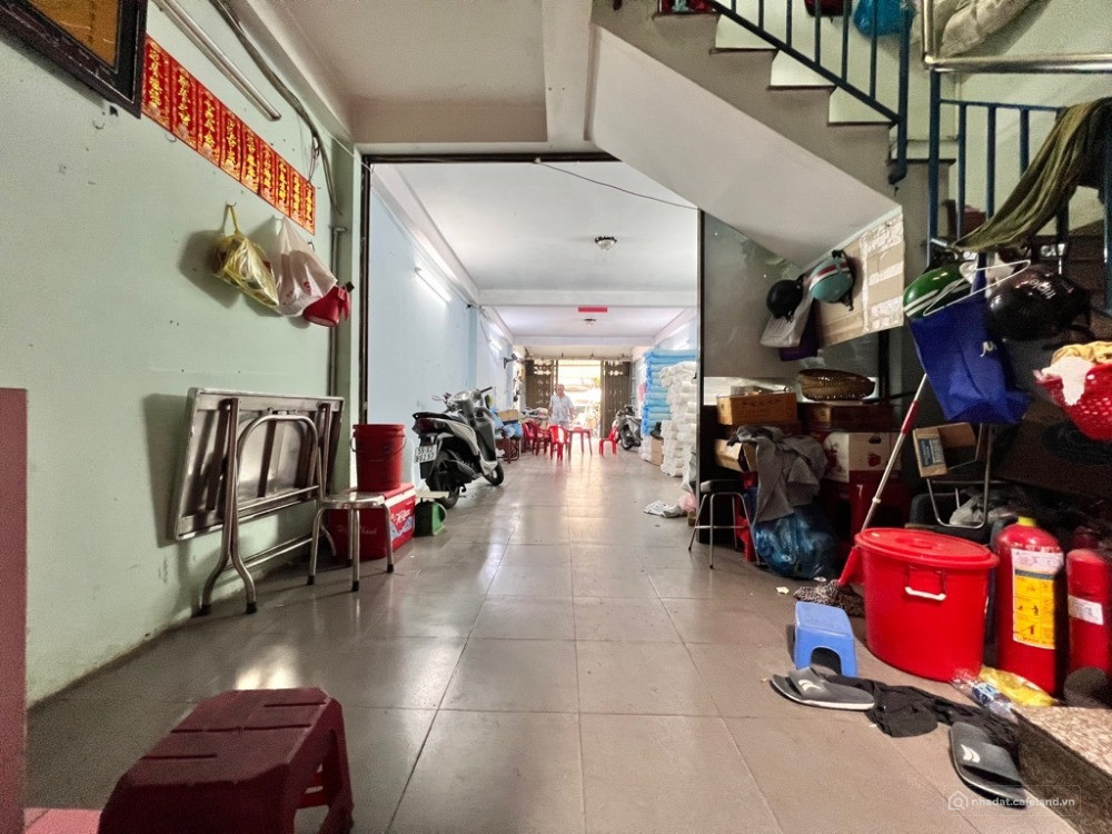 Quận 6 Mặt tiền Văn Thân, phường 8, 158m2, 3 tầng, 20 tỷ thương lượng