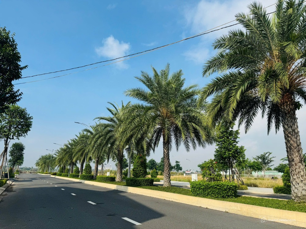 Đất nền thổ cư, sổ hồng riêng trung tâm TT Bến Lức