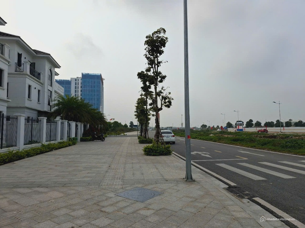 ĐÓN SÓNG DỊCH CHUYỂN CƠ QUAN HÀNH CHÍNH THÀNH PHỐ, SỞ HỮU NGAY NHÀ 5 TẦNG