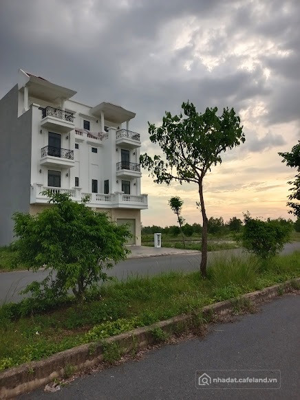 Bán Hoặc Cho thuê nhà nguyên căn đường 45m, đường 33m. Long Hưng, Biên Hòa, ĐN