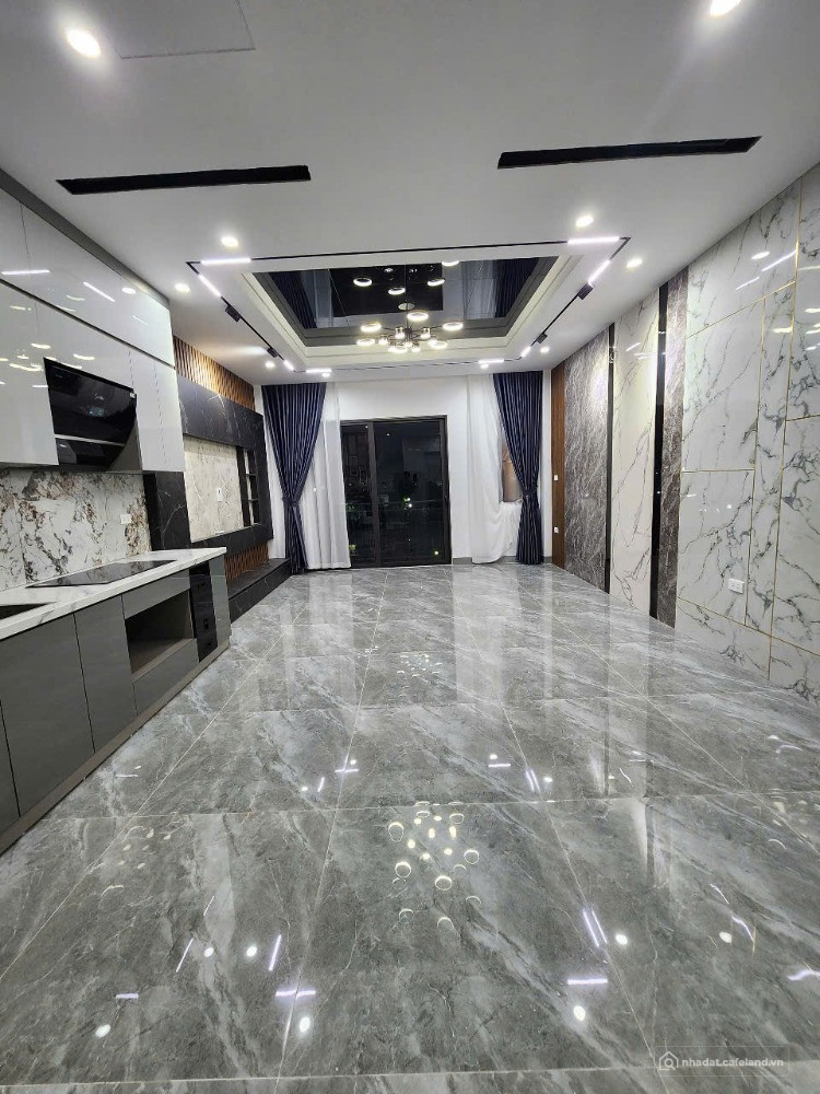 Bán nhà 6,5 tầng, thang máy khu quân đội 918 Phúc Đồng khu dân cư văn minh, yên