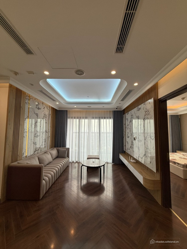 Cho thuê căn 3.5 phòng ngủ full đồ Diamond Crown Doji giá 23 triệu bao phí quản