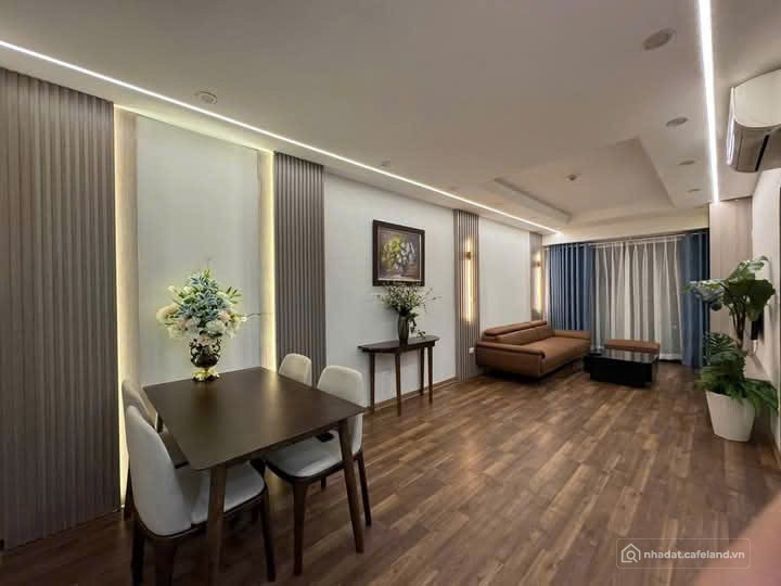 Bán gấp căn hộ chung cư Green Stars - 2PN - giá tốt nhất – Sổ đỏ sẵn sàng.