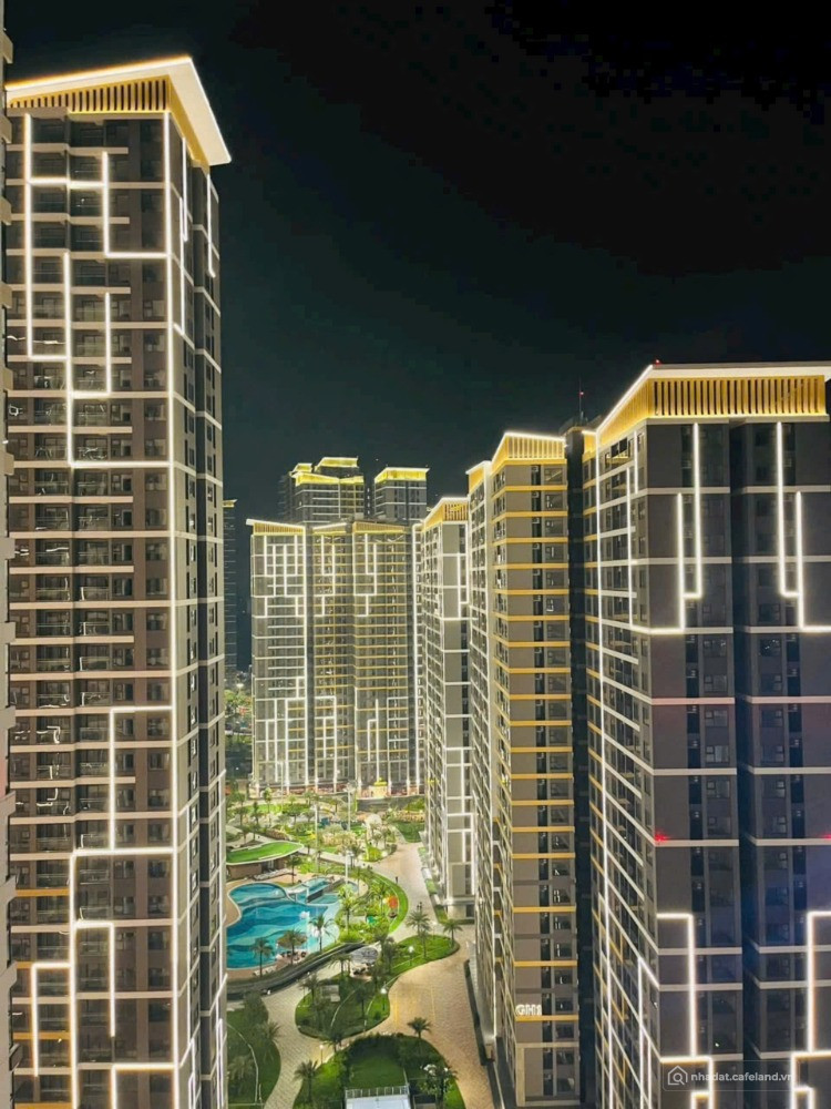Bán căn hộ 2 Pn đối diện Vincom