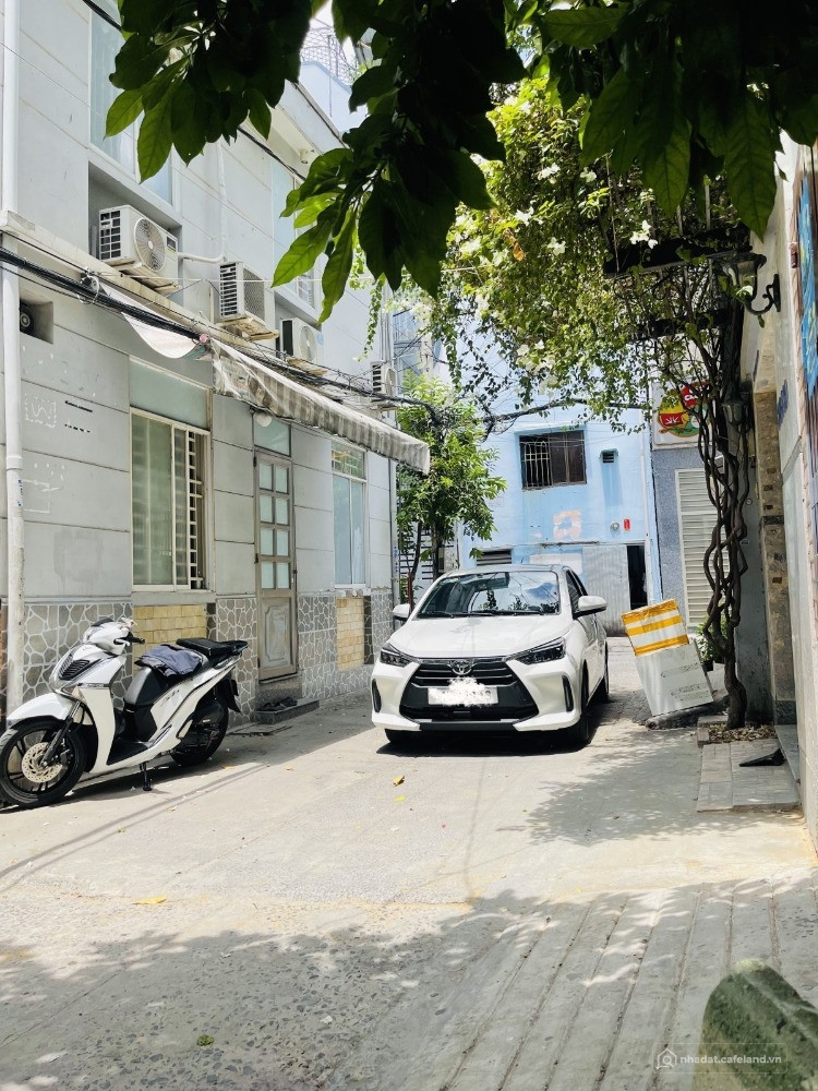 HẺM THÔNG Ô TÔ NGỦ NHÀ - VỊ TRÍ KINH DOANH
 48m2 - Sổ A4 - 7 đồng hơn